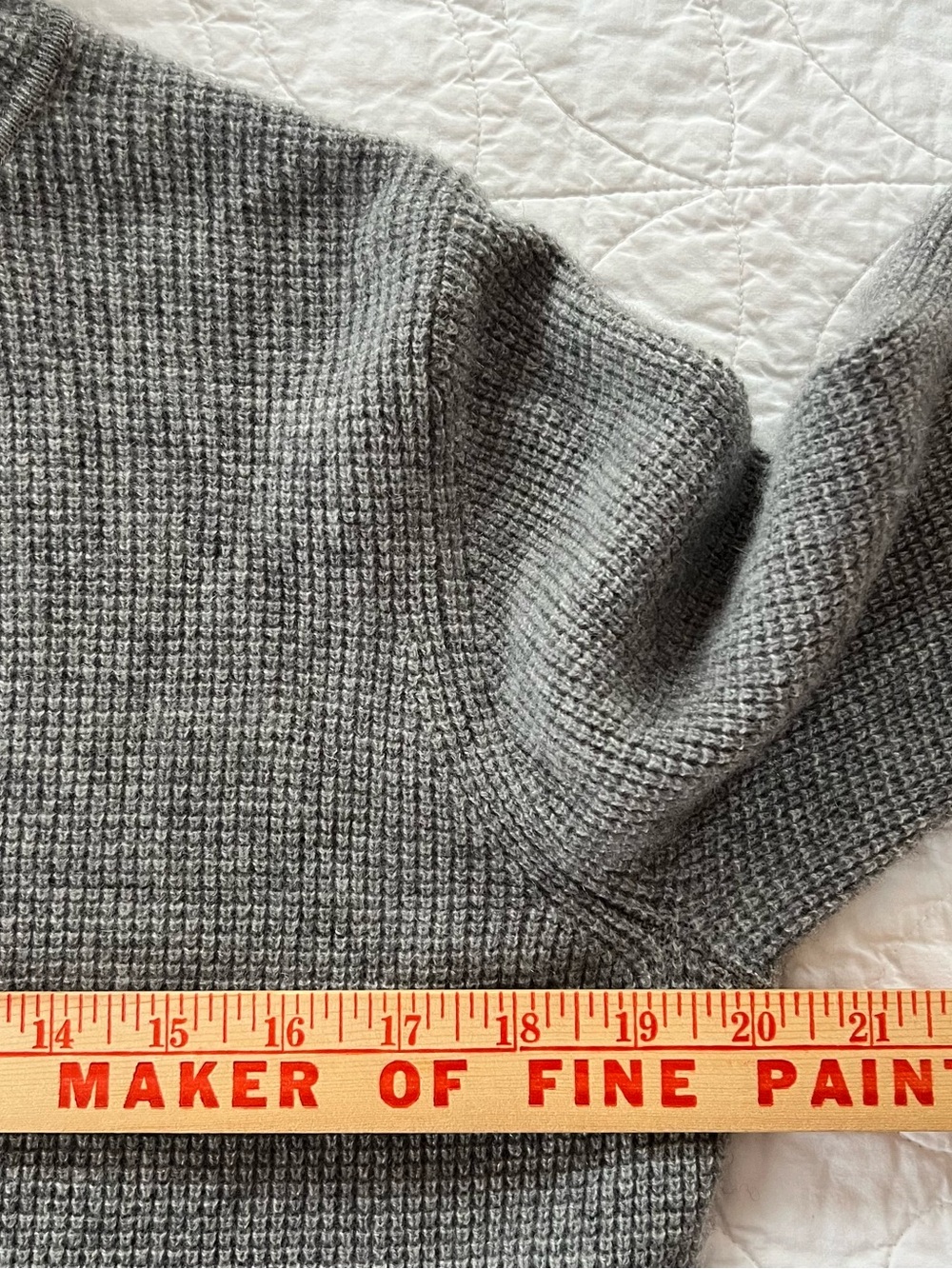 L.L.Bean Light Gray 100% Cashmere Hooded Zip Sweater Quiet Luxury Cabincore Soft - Picture 5 of 7